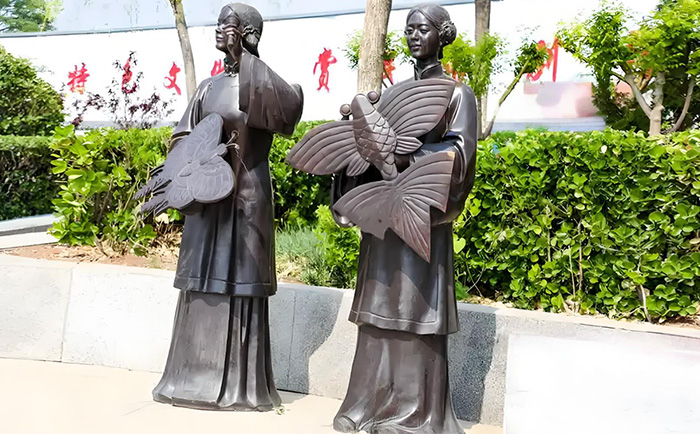 以銅為墨，鐫刻時代精神 —— 優(yōu)藝雕塑專注銅雕三十年