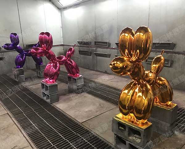 不銹鋼雕塑制作需要注意什么？